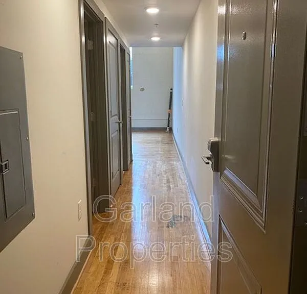 821 Salem Ave SW #2 — Photo 3