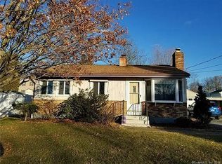 113 Sunset Dr, Derby, CT 06418