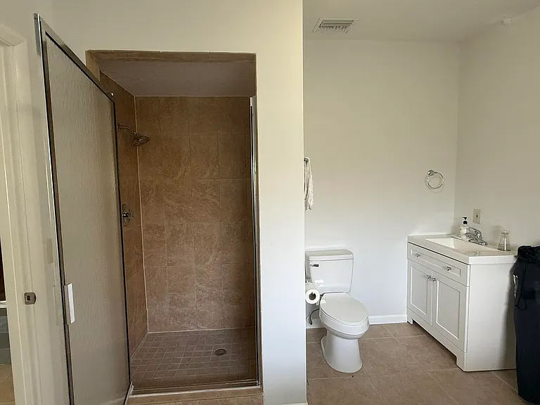 1115 Hernando St #B — Photo 12