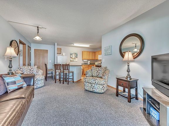 3rd image of 664 Terrace Park Blvd APT 9