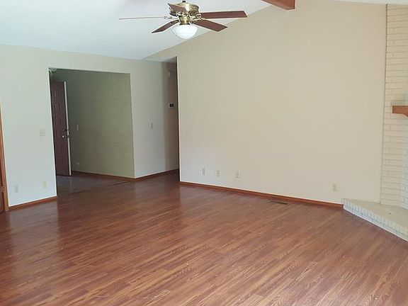 4th image of 4533 S 135th Ave E