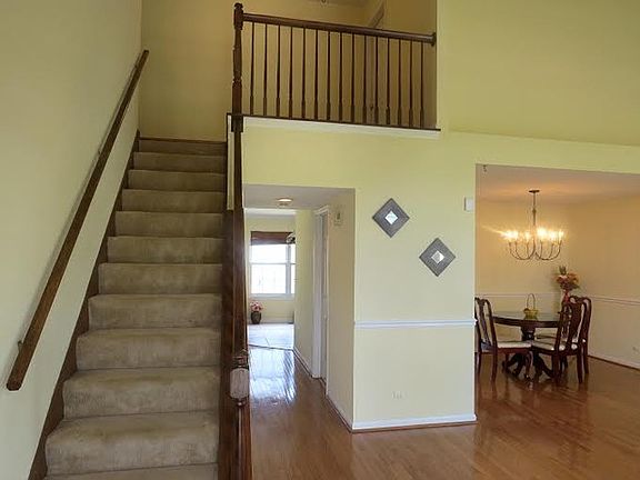 4th image of 803 Cambridge Dr