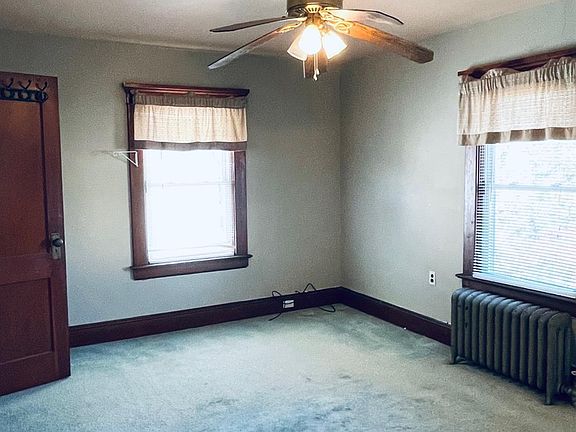 5th image of 7 Church St
