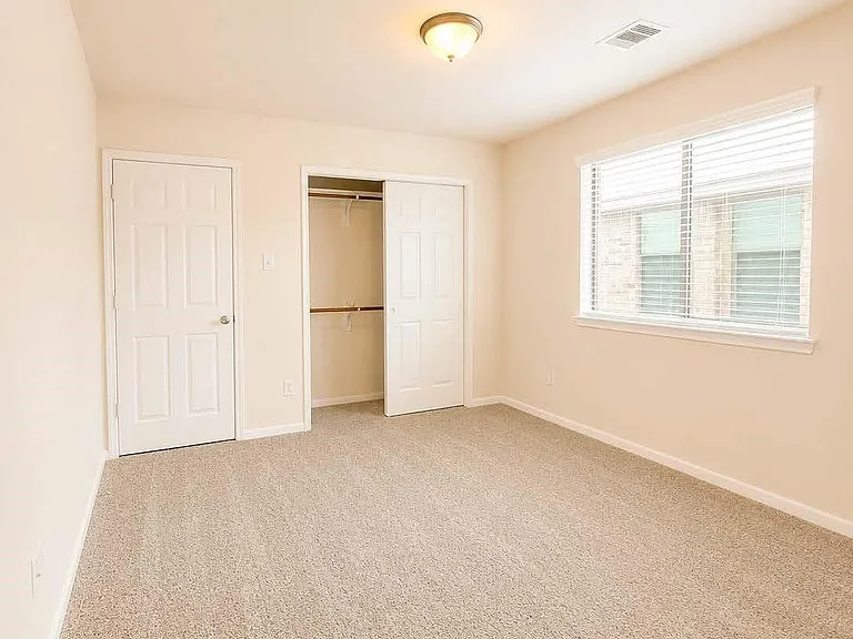 11715 Pureli Ct — Photo 24