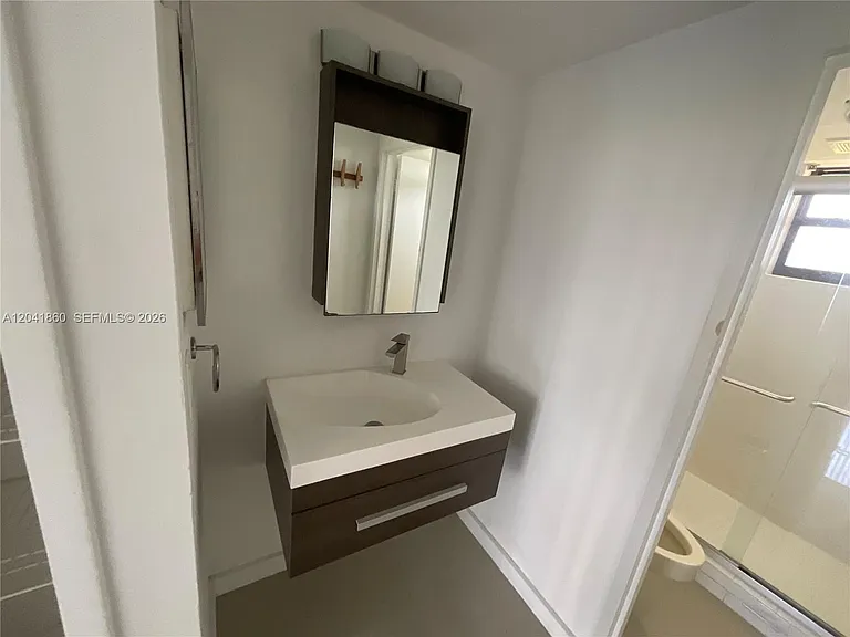 500 Three Islands Blvd #223 — Photo 21