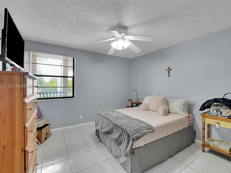 7250 Fairfax Dr #302 — Photo 11