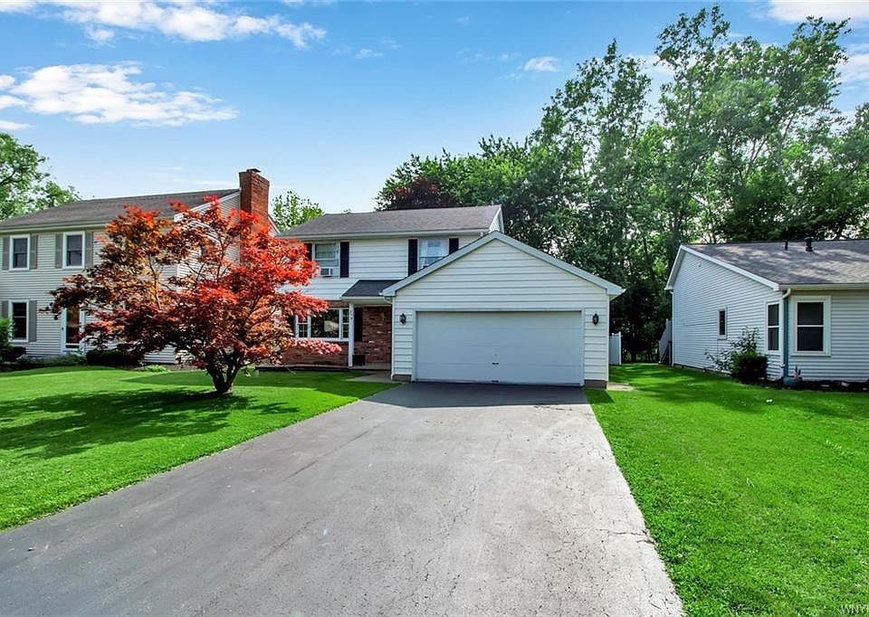 1st image of 279 Brockmoore Dr