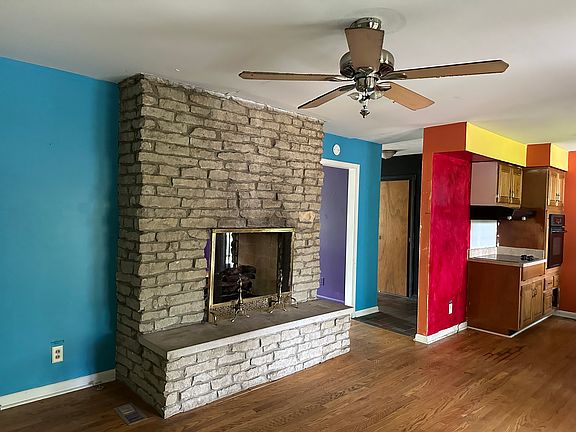5th image of 6506 Oakview Dr N