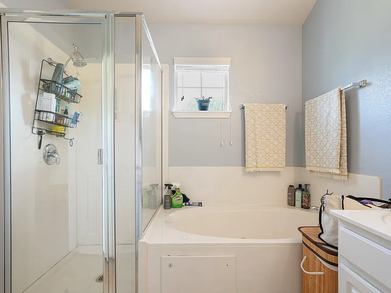 1900 Scofield Ridge Pkwy #1203 — Photo 20