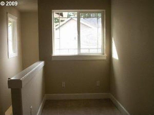 5th image of 12510 NE 23rd Ave