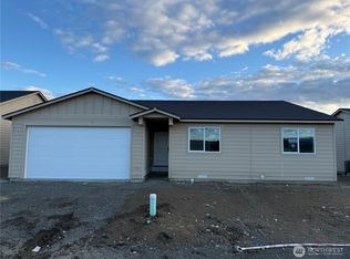 2386 Noah St SE, East Wenatchee, WA 98802