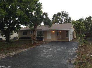 3412 Caloosa St, Naples, FL 34112