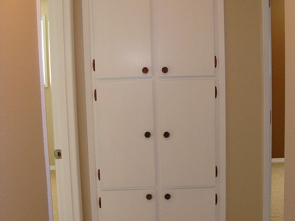 Storage in hall