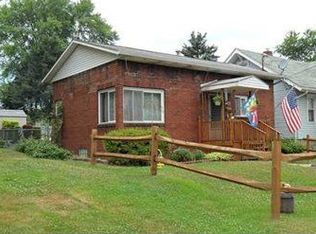 1431 2nd St, Natrona Heights, PA 15065