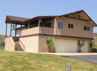 9879 Bon Vue Dr, El Cajon, CA 92021