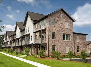 1545 Whitemarsh Rd #B1, Kennesaw, GA 30152