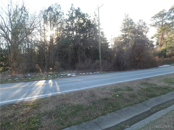 4111 Hickory Rd #1, Petersburg, VA 23803