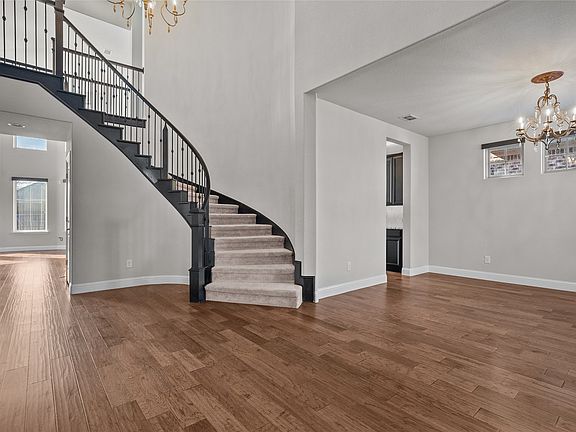 4th image of 1217 Indian Grass Ln