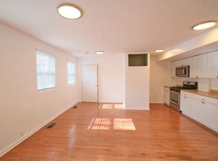 1539 S 4th St FLOOR 1, Philadelphia, PA 19147