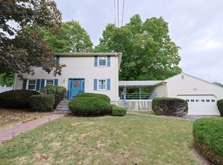 17 Woodleigh Rd, Framingham, MA 01701