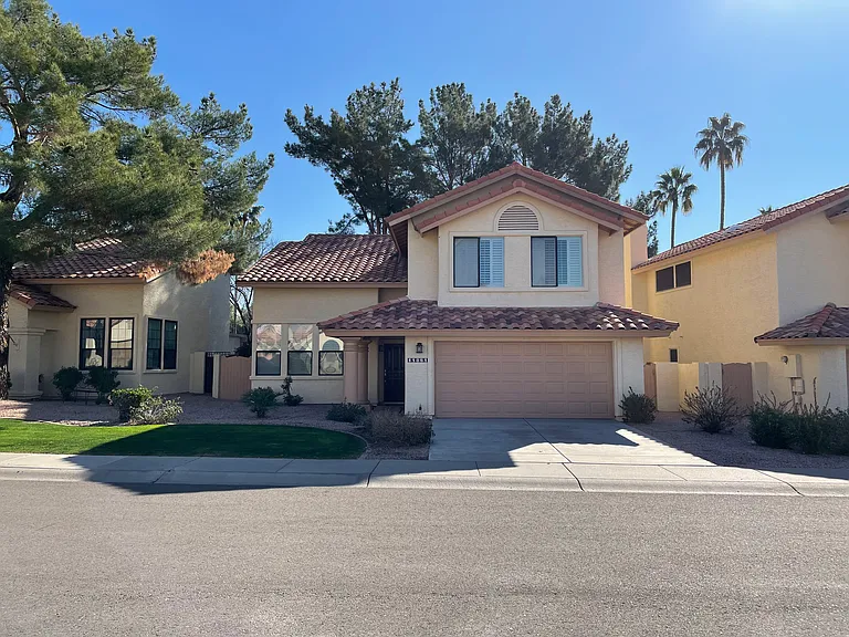 11851 N 91st Pl — Photo 1