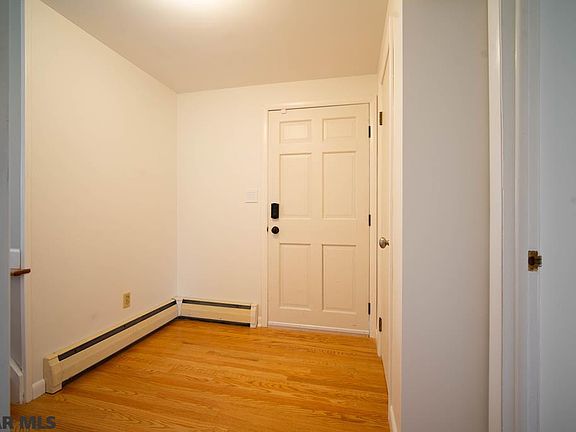 3rd image of 2114 N Oak Ln