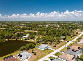 1072 Rotonda Cir, Rotonda West, FL 33947