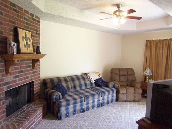 4th image of 514B Parkside Dr