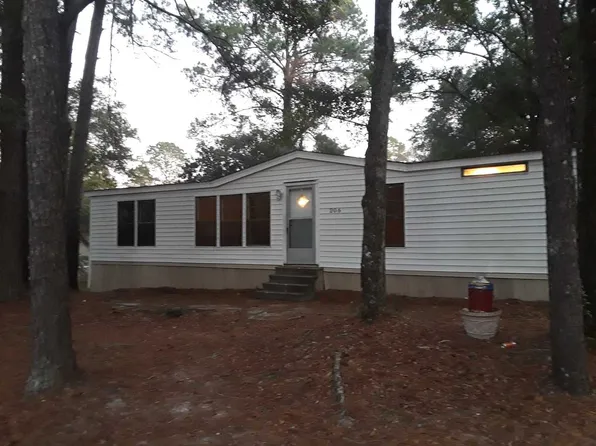 206 Tropicaire St, Tallahassee, FL 32305
