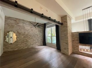 550 Okeechobee Blvd APT 118, West Palm Beach, FL 33401