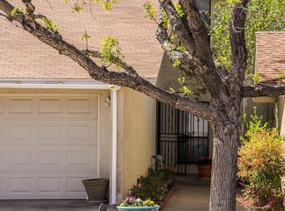 9014 Hendrix Rd NE, Albuquerque, NM 87111