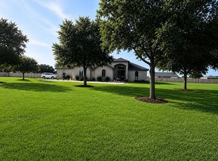 100 Granberg Rd, Lytle, TX 78052