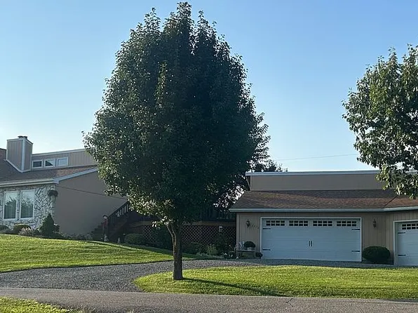 4976 Ashwood Dr, Cambridge, OH 43725