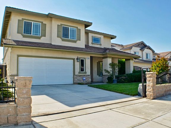 3rd image of 2948 S Virginia Pl