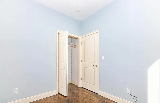 Rented by Skyhigh Realty NYC LLC | media 23