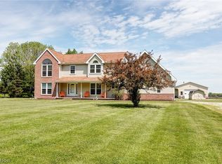 12541 Lovers Lane Rd, Spencer, OH 44275