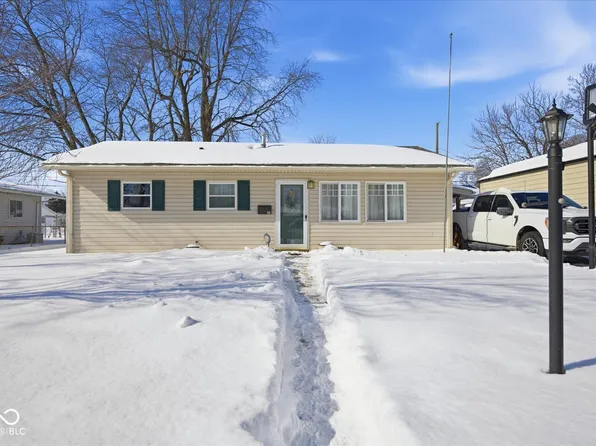 513 Willow Dr, Shelbyville, IN 46176