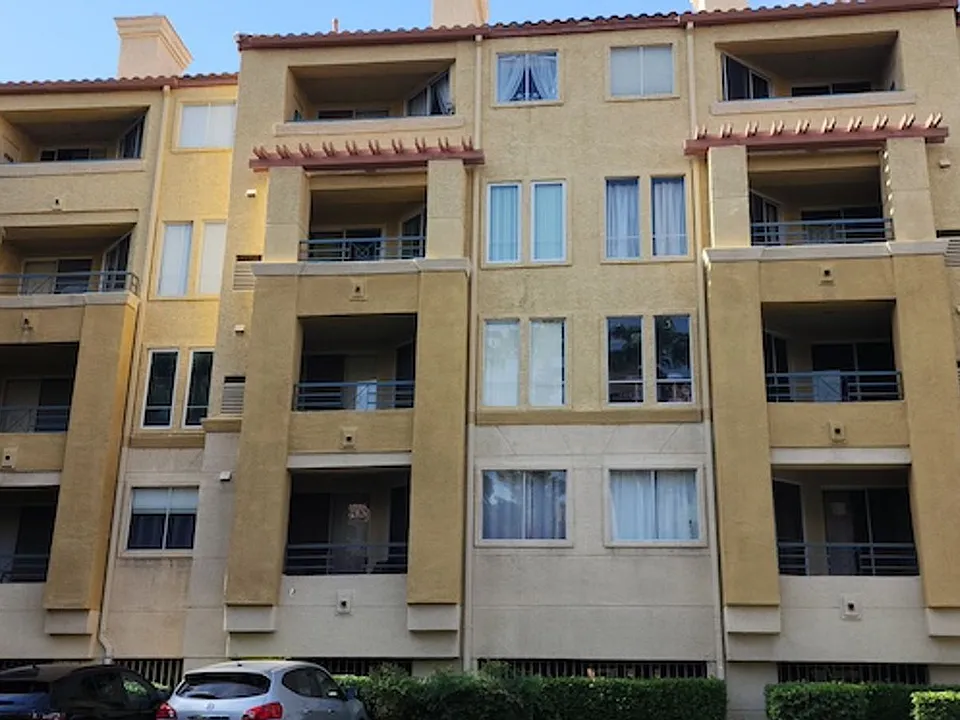 270 E Flamingo Rd #133