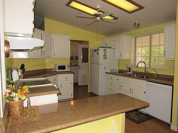 4th image of 13217 E 51st Pl
