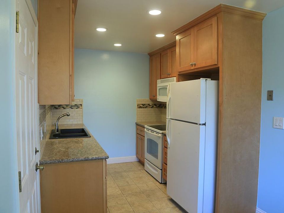 1st image of 190 Kiely Blvd