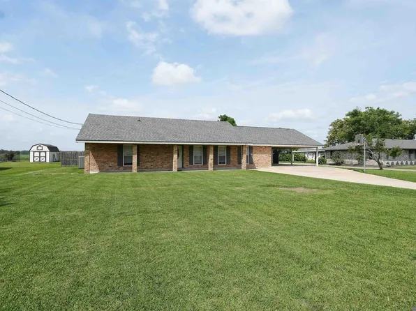 670 Venzule Dr, Brusly, LA 70719