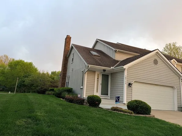 10715 W 116th Ter, Overland Park, KS 66210