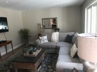 1727 S Springer Rd #A, Mountain View, CA 94040