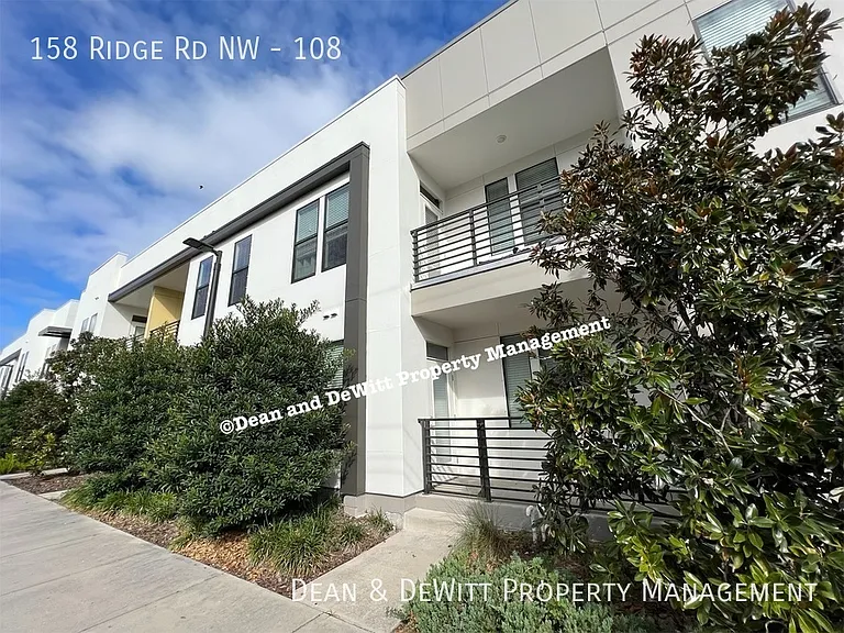 New Luxury Rentals In The Heart of Largo — Photo 26
