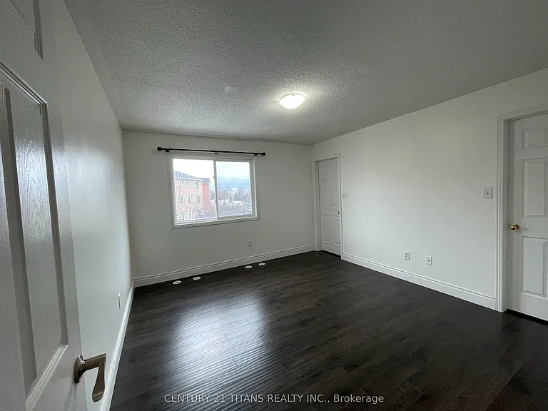 11 Etienne St — Photo 19