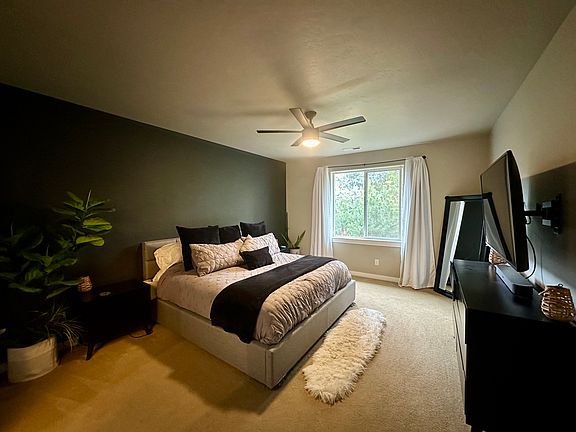 2nd image of 19698 Aspen Meadows Dr