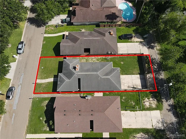 606 Silva Dr — Photo 23