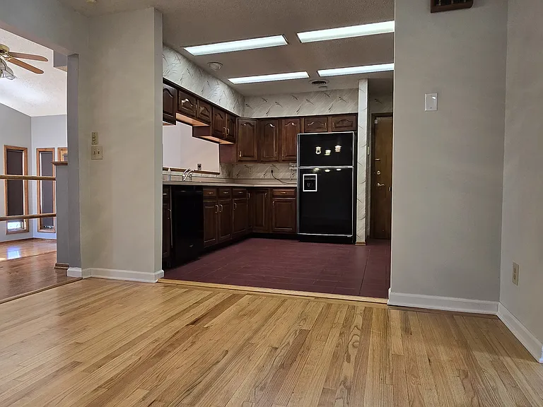 14 Kenlyn Dr — Photo 17