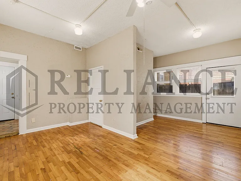 3422 E Douglas Ave #2-1 — Photo 25
