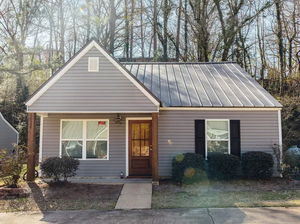 1622 Oxford Pl, Oxford, MS 38655